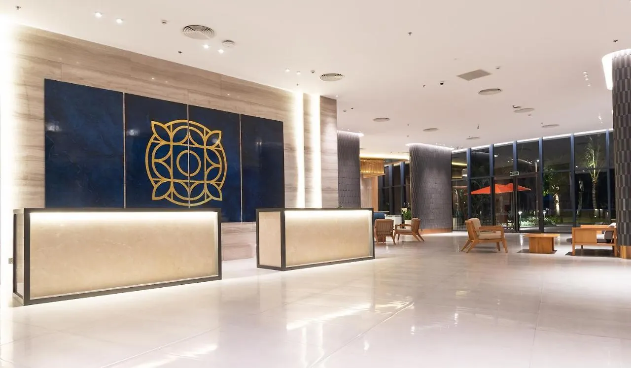*****  The Empyrean Cam Ranh Beach Resort Vietnam