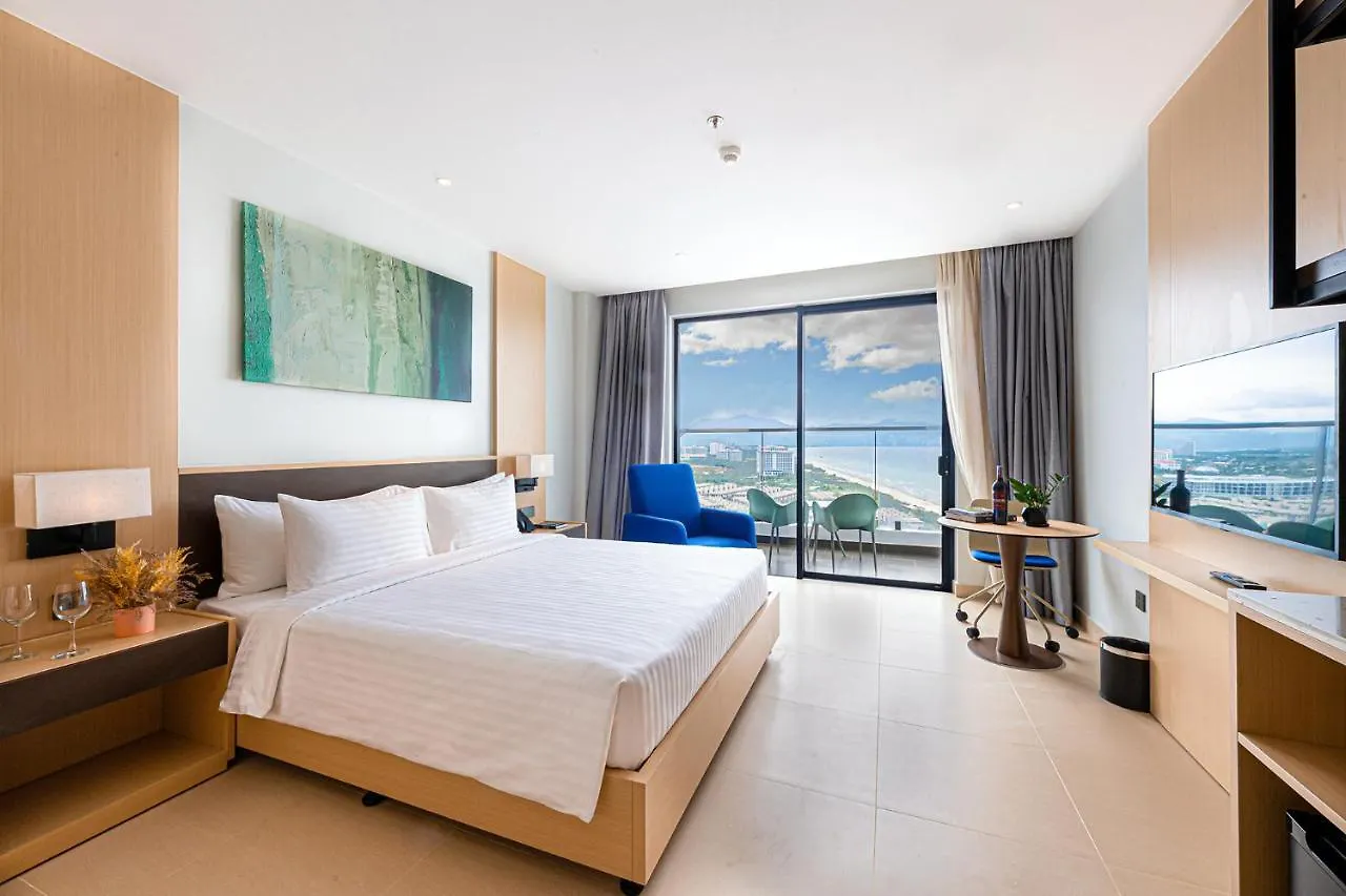 The Empyrean Cam Ranh Beach Resort