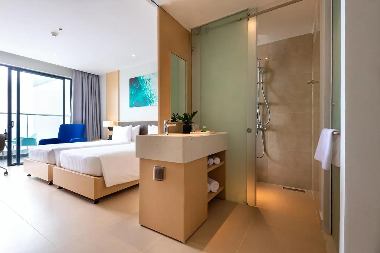 The Empyrean Cam Ranh Beach Resort