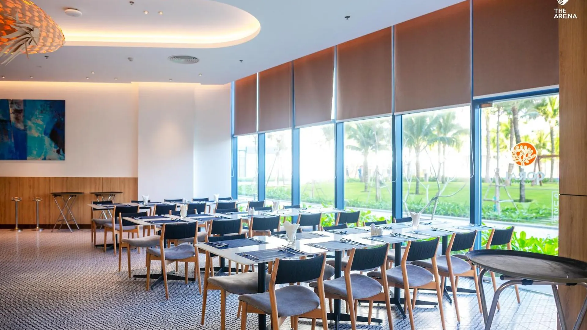 The Empyrean Cam Ranh Beach Resort 5*,