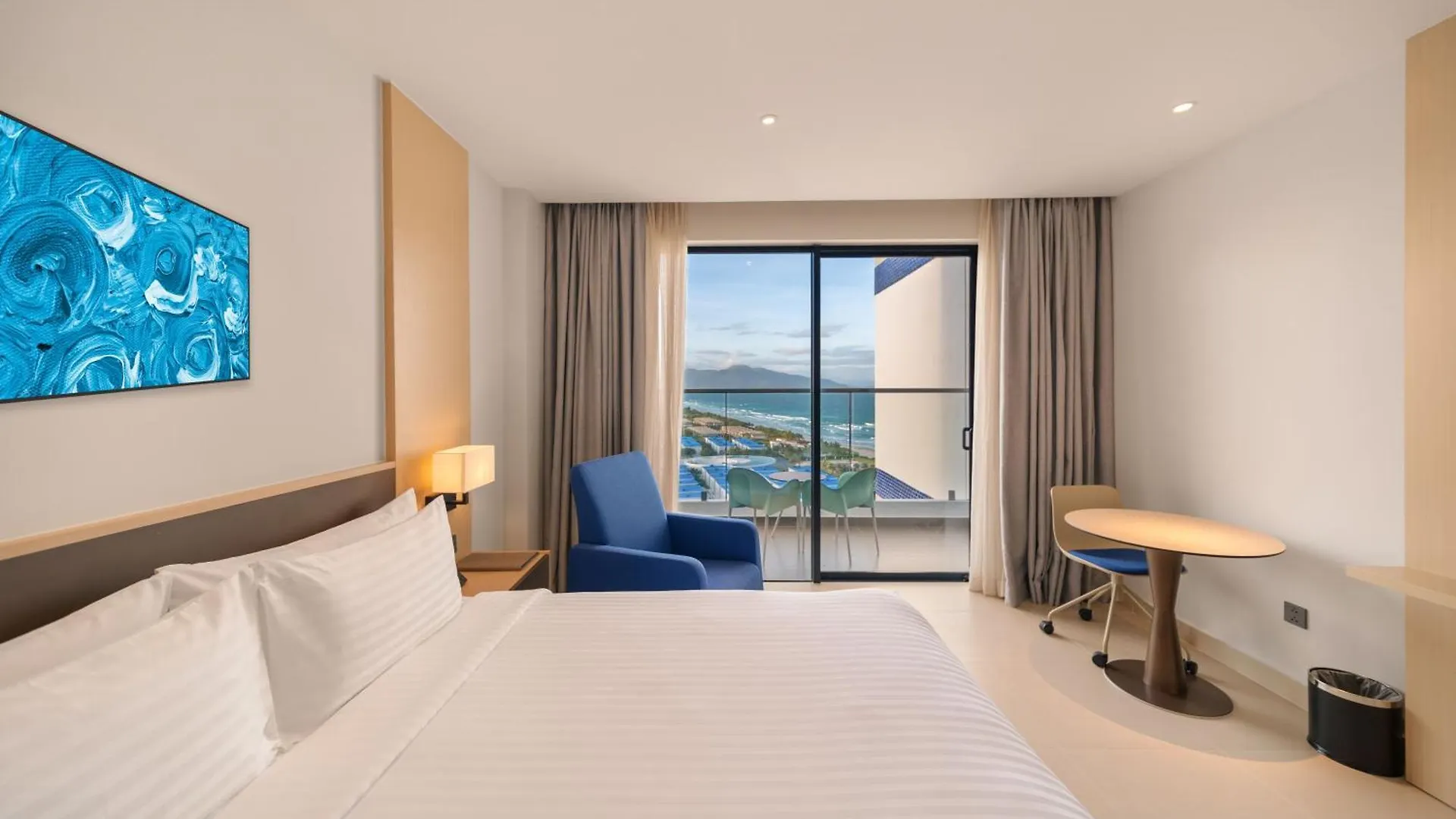 The Empyrean Cam Ranh Beach Resort