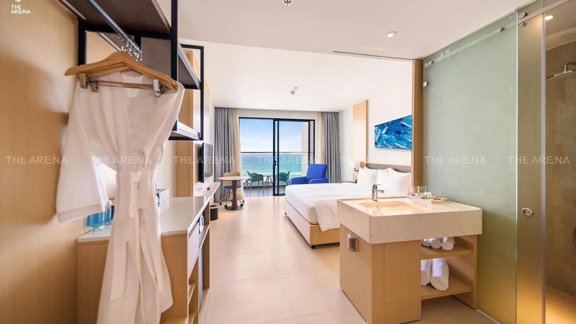 *****  The Empyrean Cam Ranh Beach Resort Vietnam