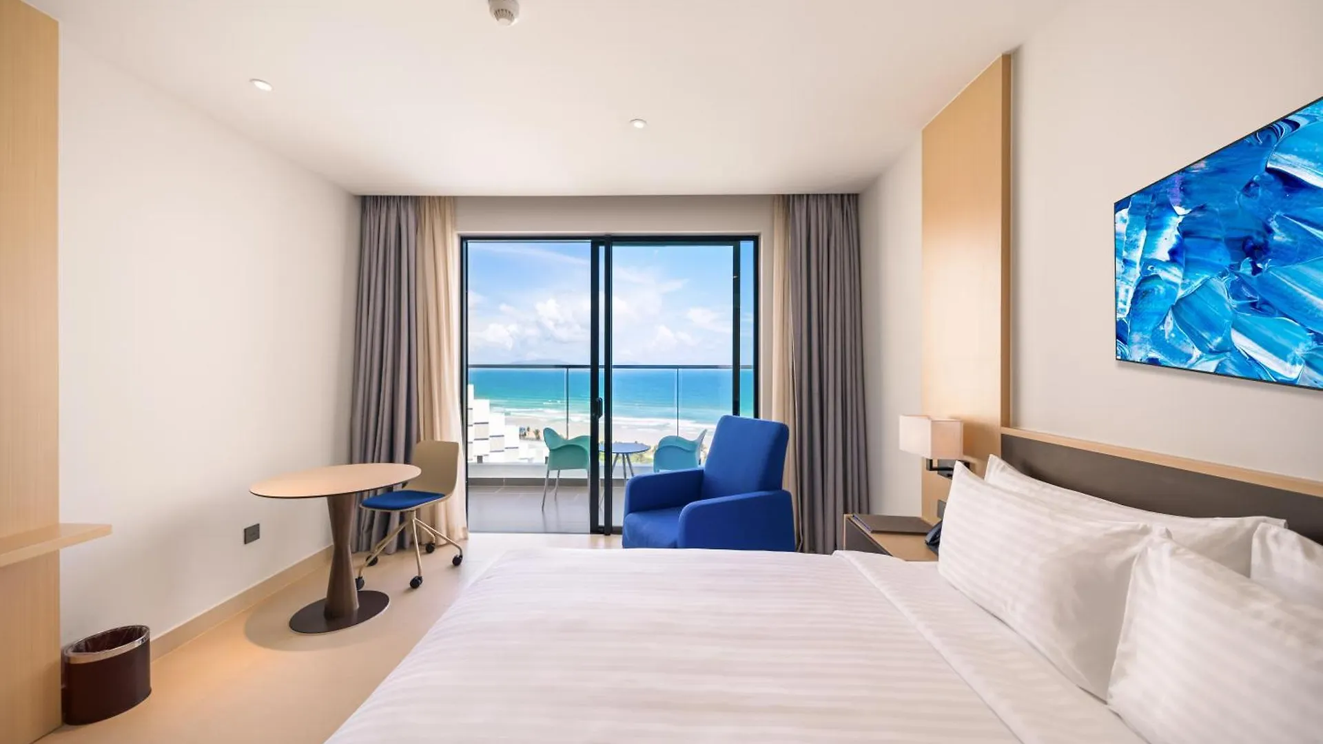 The Empyrean Cam Ranh Beach Resort 5*,  Vietnam