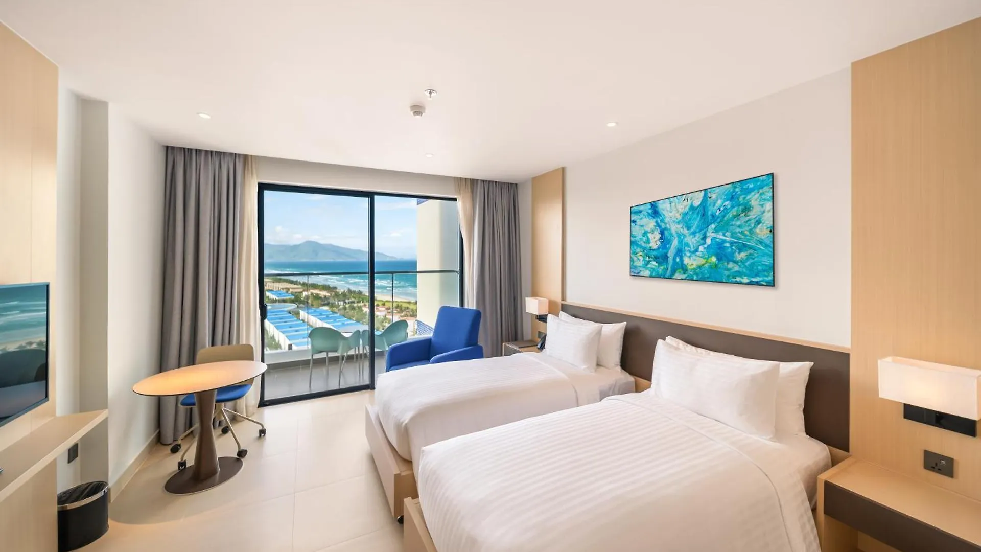 The Empyrean Cam Ranh Beach Resort