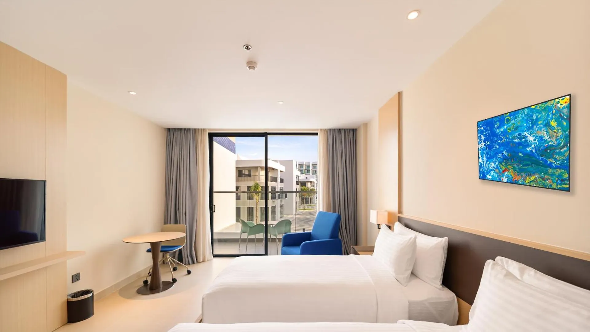 The Empyrean Cam Ranh Beach Resort