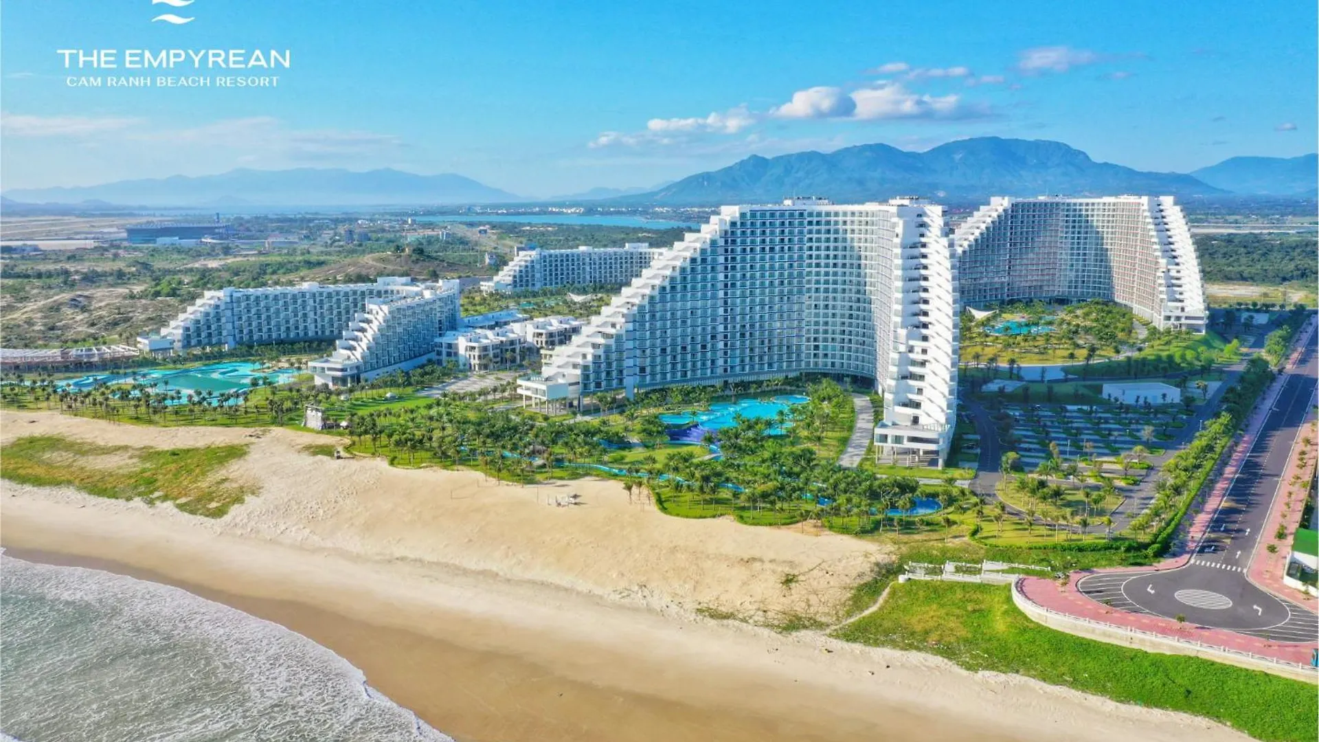 The Empyrean Cam Ranh Beach Resort location
