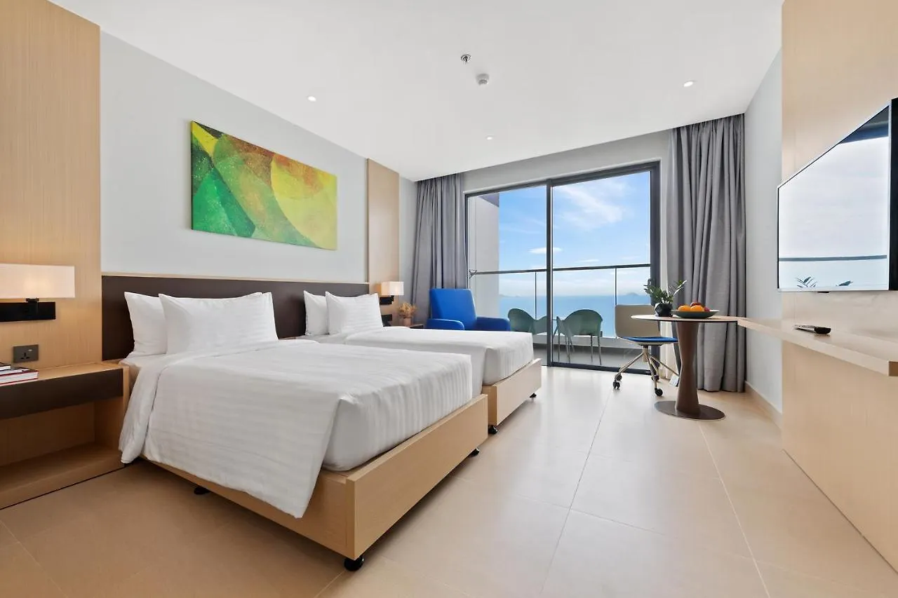 *****  The Empyrean Cam Ranh Beach Resort Vietnam